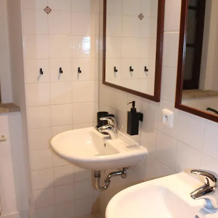 Za Plotem 3* Vranova